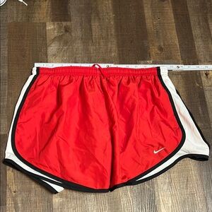 Nike Dri-Fit Women 3” Red Athletic Runnin Shorts Lined XL Lightweight Drawstring